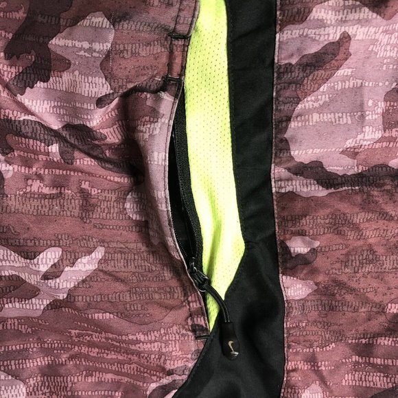 Nike Men’s Red Camo Swim Trunk/Volleyball Shorts Pockets B93 Small - Picture 4 of 5